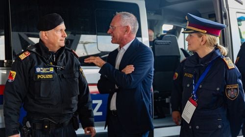 Austria continuă să pună frână României și Bulgariei pe drumul aderării la Schengen/ Karner refuză din nou extinderea  spațiului de liberă circulație: Acest lucru nu ar fi primit cu înțelegere de către populație