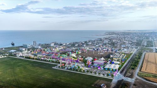 Într-un an cu cifre în scădere, litoralul românesc confirmă că viitorul turismului nu mai stă în vechile modele, ci în experiență, creativitate și investiții private