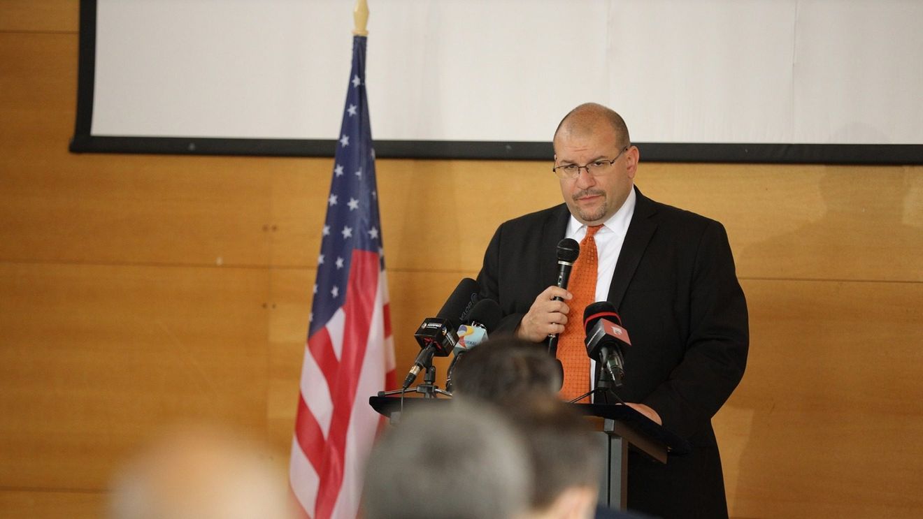 David Muniz, însărcinatul cu afaceri al Ambasadei SUA la Bucureşti: România a dat dovadă de putere şi voinţă de a lupta împotriva corupţiei