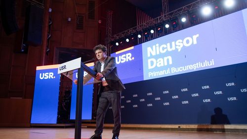 Nicuşor Dan, la Congresul USR: Sunt recunoscător că USR, PNL și PMP a menținut acordul politic pentru Primăria București, în condiţiile în care părea că nu se întâmplă nimic, iar media spunea că nu se întâmplă nimic. Trebuie să nu mai permitem revenirea la putere a PSD-ului în Bucureşti