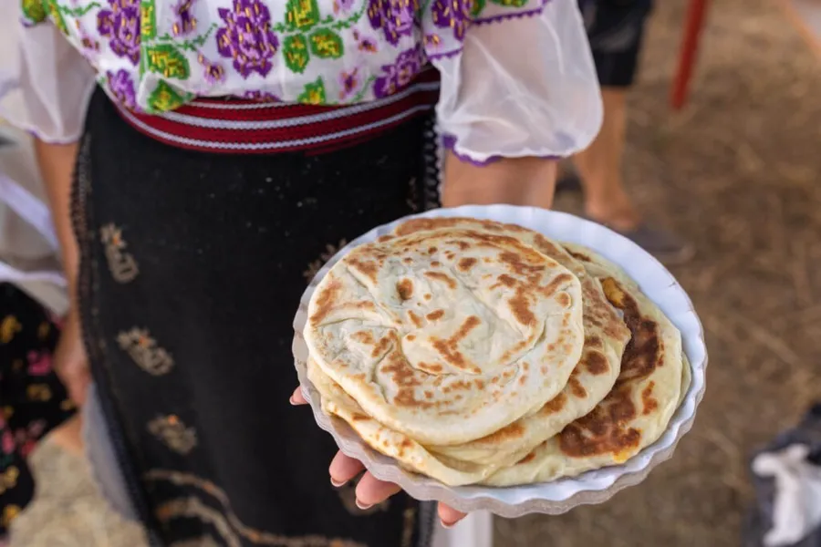 Ziua Gastronomiei și a Vinului Românesc, sărbătorită duminică, 5 octombrie