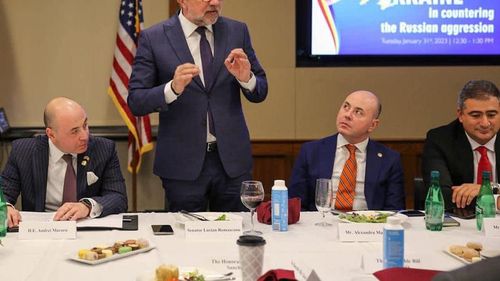 Ministrul Culturii, în vizită în SUA / Anunță că a avut o întâlnire cu CEO-ul Motion Pictures Association (MPA), ”poate cel mai influent decident din industria filmului”