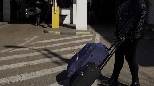 Numărul refugiaţilor ucraineni găzduiţi pe malul românesc al Dunării la Isaccea s-a triplat în ultimele 24 de ore/ Șeful CJ Tulcea: Pe partea ucraineană, procesarea merge greu, iar acum ar fi o coadă de peste doi kilometri de maşini