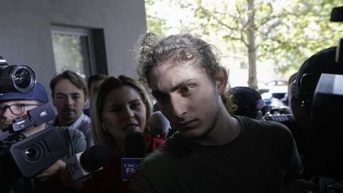 BREAKING Vlad Pascu condamnat la 10 ani de închisoare pentru accidentul din 2 Mai în care au murit doi tineri / Decizia nu este definitivă