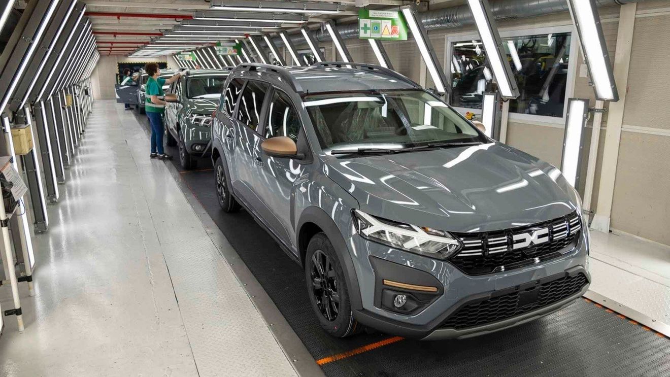 Piaţa auto din UE a stagnat în iulie. Înmatriculările Dacia le-au devansat pe cele ale Renault (Asociaţia Constructorilor Europeni de Automobile)