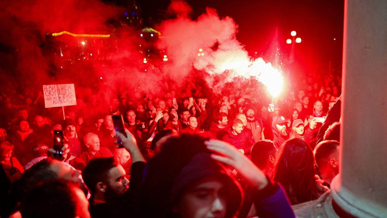 Atenţionare de călătorie MAE: Proteste de amploare în Serbia