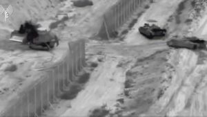 Israelul anunță că a eliberat un soldat israelian reținut în Gaza