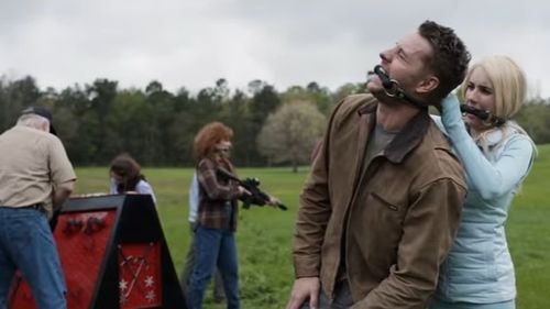 VIDEO Filmul ''The Hunt'', despre bogătași care ucid americani obișnuiți pentru propria plăcere, va fi lansat pe 13 martie. Trump, la precedenta tentativă de lansare: Hollywoodul de stânga este rasist până la cel mai înalt nivel