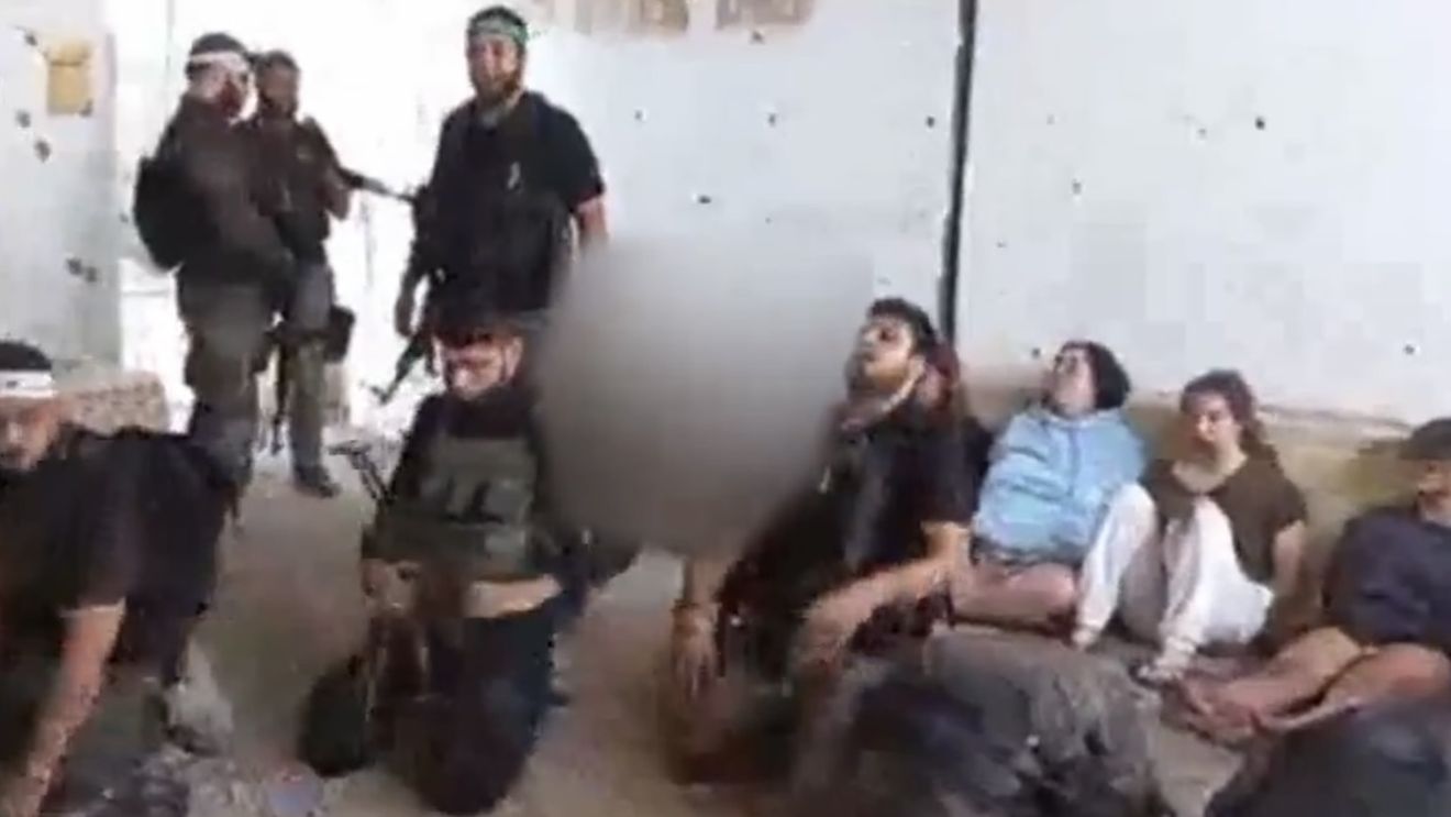 VIDEO Răspunsul lui Netanyahu după ce familiile unor femei ostatice israeliene au publicat imagini explicite din timpul răpirii lor / ”Cruzimea teroriştilor Hamas nu face decât să îmi sporească determinarea de a lupta”