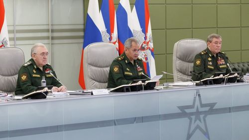 Ministrul rus al Apărării, Serghei Șoigu, a sosit joi în Belarus pentru a verifica pregătirile pentru exercițiile militare comune din această lună