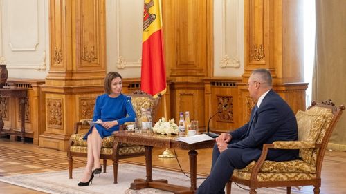 Ciucă: Doamnei preşedinte Sandu şi tuturor autorităţilor din Republica Moldova le spun un lucru: rezistaţi! România este alături de voi în lupta pentru democraţie şi pentru un destin european