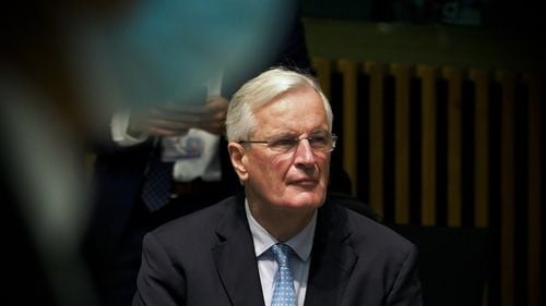 BREAKING Macron l-a numit pe Michel Barnier, fost negociator pentru Brexit, în funcția de prim-ministru al Franței