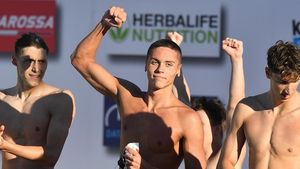 Primarul Radu Mihaiu spune că va propune o bursă de 50.000 de lei pentru campionii mondiali, după succesul înregistrat de David Popovici, care este elev în Sectorul 2