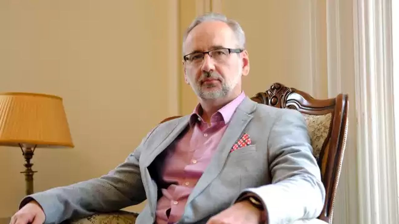 Fost ministru al sănătății al Poloniei a fost inculpat pentru publicarea informațiilor medicale private ale unui medic care critica guvernul