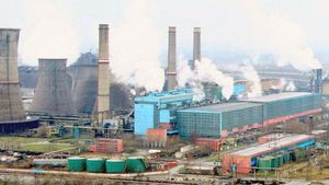 Parlamentul European a votat un proiect care prevede eliminarea completă a centralelor termice pe gaze, petrol și păcură până în 2040. Proiectul mai trebuie aprobat și de statele membre