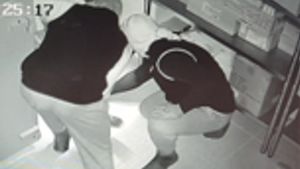 Români în Tirol: au spart un bar și au furat seiful / L-au tras pe pârtia de schi și au fost prinși