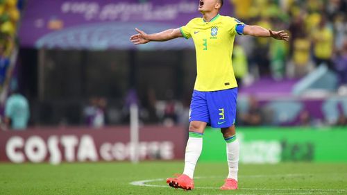 Campionatul Mondial de fotbal: Brazilia luptă, luni, pentru un loc în sferturile de finală/ Programul meciurilor