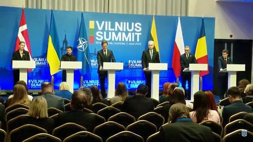 LIVE Nicușor Dan, la conferința de presă comună de la finalul Summitului B9 şi Ţările Nordice de la Vilnius: Toți participanții la summit au fost de acord că trebuie să continuăm să sprijinim Ucraina