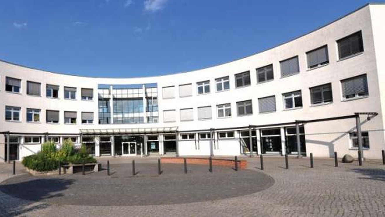 Un nou supercomputer pentru cercetări de ultimă generaţie, lansat în Berlin. Costă 30 de milioane de euro și este capabil să efectueze până la 16 catralioane de calcule pe secundă