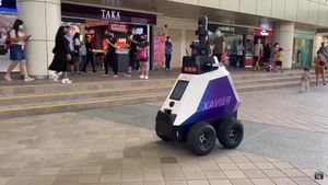Singapore testează roboți pentru patrularea străzilor și spațiilor publice / Decizia stârnește temeri legate de supravegherea exacerbată a cetățenilor