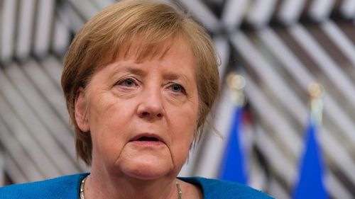 Merkel în Grecia, la 15 ani de la faliment: "A fost o criză dramatică, dar necesară"