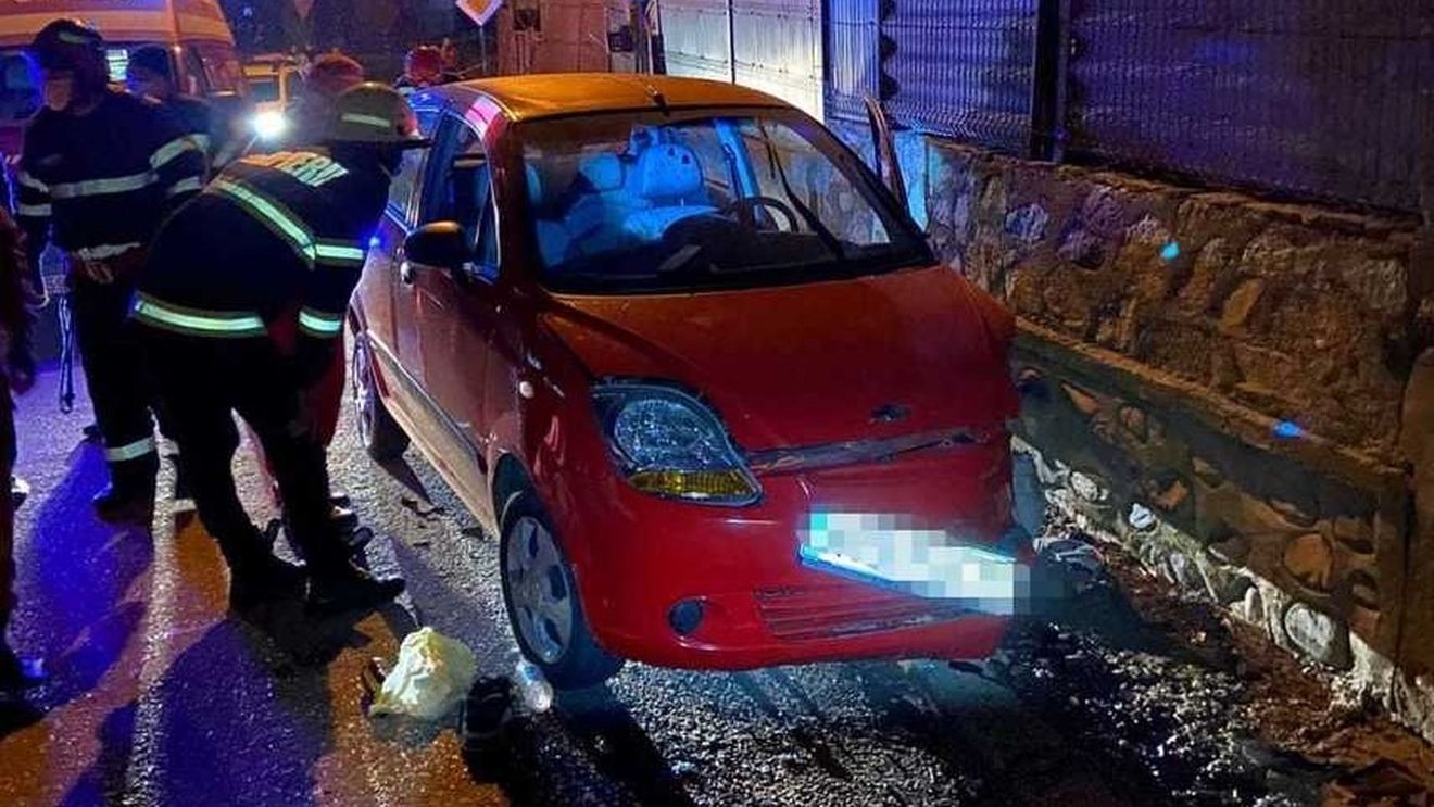 STUDIU De ce mașinile roșii au mai multe șanse să sfârșească în accidente / Cum se schimbă preferințele pentru culori de la o țară la alta