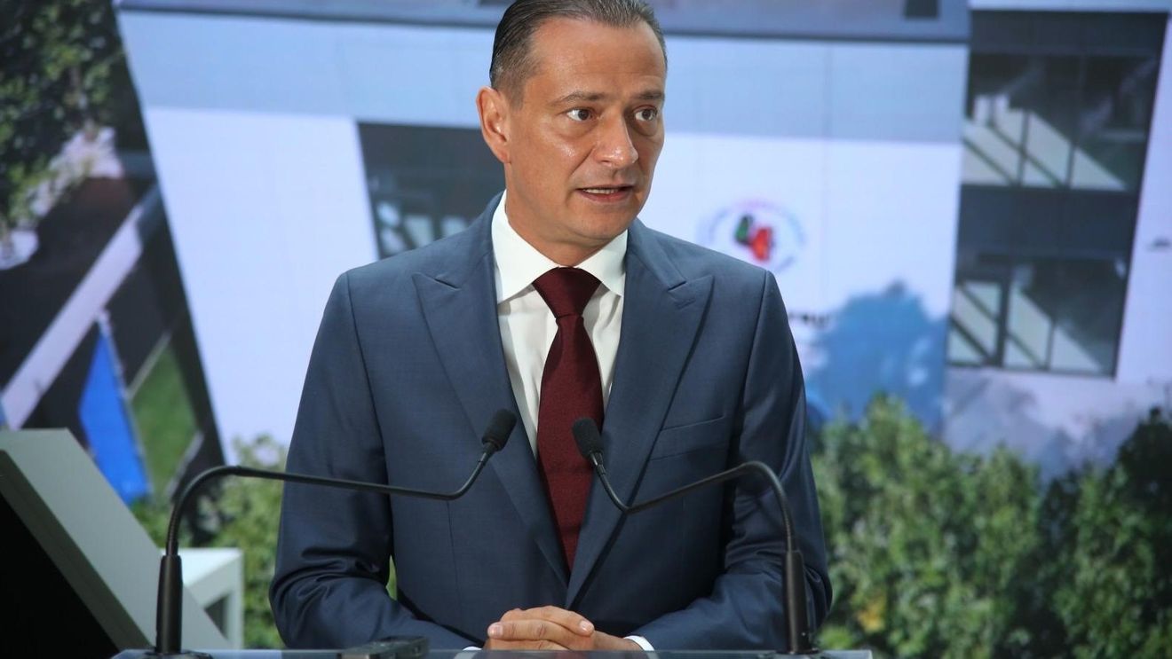 BUCUREȘTI, UN ORAȘ CARE NU LASĂ PE NIMENI ÎN URMĂ Daniel Băluță propune un plan concret pentru combaterea excluziunii sociale