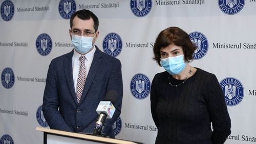 OFICIAL: Premierul Cîțu i-a demis pe Vlad Voiculescu și Andreea Moldovan. Dan Barna va fi ministru interimar al Sănătății