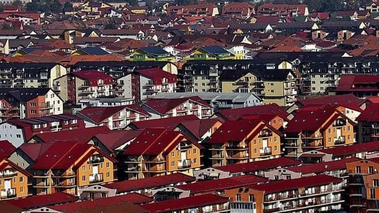 Cea mai mare suburbie din România se revoltă. Locuitorii din Floreşti, "dormitorul Clujului", protestează şi cer infrastructură şi curăţenie