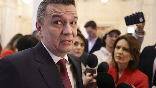 Sorin Grindeanu: Le-am prezentat membrilor de partid cele trei scenarii - păstrarea coaliției cu Ilie Bolojan premier,  intrarea în opoziție sau păstrarea coaliției cu alt premier / Oamenii au exclus să mai continuăm în această formă
