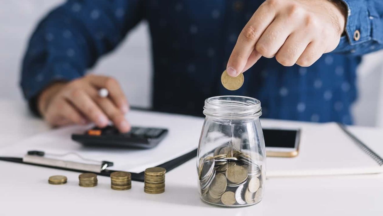 Ludovic Orban anunță că salariul minim ar putea crește cu 7,2%