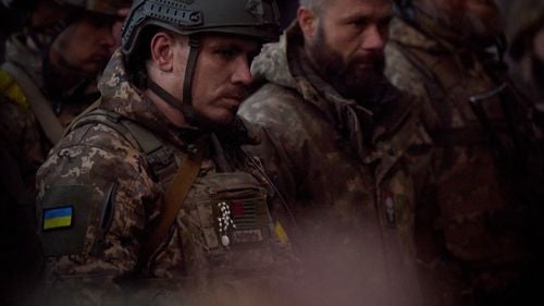 LIVE Ziua 350 de război. Zelenski, nou apel pentru avioane de luptă: „Avem libertate, oferiți-ne aripi pentru a o proteja” / Putin, implicat în doborârea zborului MH17 în 2014 – procurori / Președintele Ucrainei, în vizită la Londra. Miercuri seara va ajunge la Paris, iar joi la Bruxelles / Kievul va primi cel puțin 100 de tancuri Leopard recondiționate