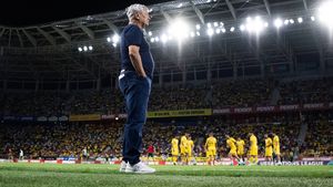 Primele reacții după meciul României cu Cipru, încheiat 2-0. Mircea Lucescu: „Băieții au făcut o partidă bună (...) Arbitrajul a fost ca de obicei: catastrofal”