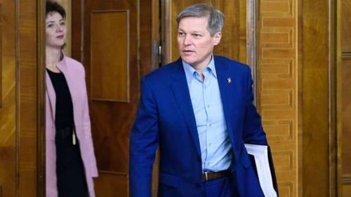 Cioloș: Eu sunt convins că dacă PNL propunea un premier, președintele Iohannis îi dădea lui mandat. Dar PNL n-a propus niciun premier, iar președintele Iohannis m-a desemnat pe mine, dând un semnal clar pentru refacerea coaliției