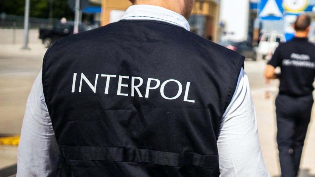 Operaţiune Interpol împotriva traficului de persoane: 158 de arestări în 43 de țări şi identificarea a 1.200 de victime