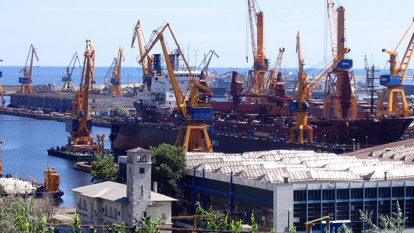 Cine a câștigat lucrări pentru proiecte de infrastructură de 57 milioane euro, în Portul Constanța: Clienți tradiționali ai portului, legături cu lumea politică, dosare penale