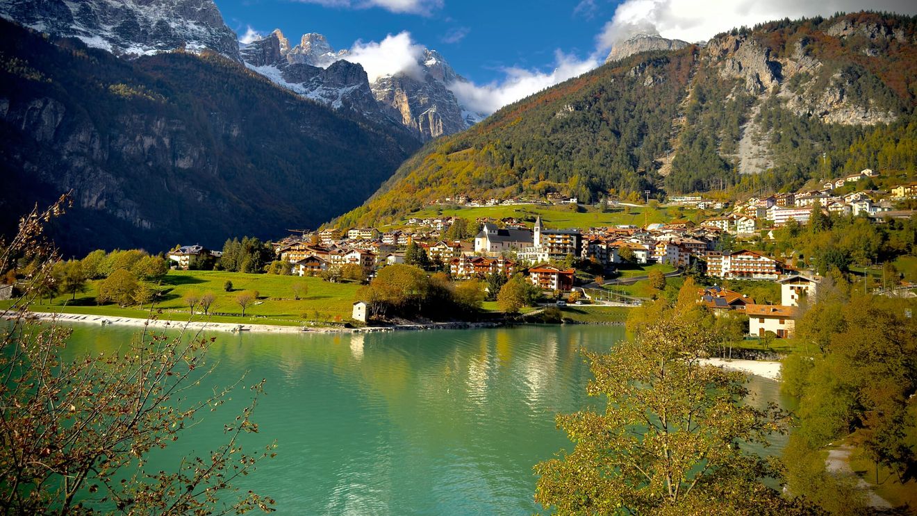 Regiunea Trentino din nordul Italiei le oferă străinilor 100.000 de euro pentru a se muta acolo