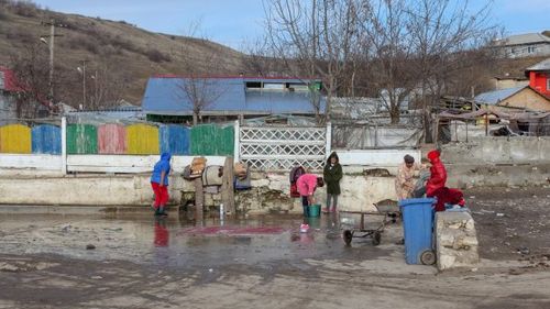 Vămile nimănui. Două sate sărace și uitate de lume au puncte de trecere în Bulgaria, dar sunt mai mulți vameși decât călători