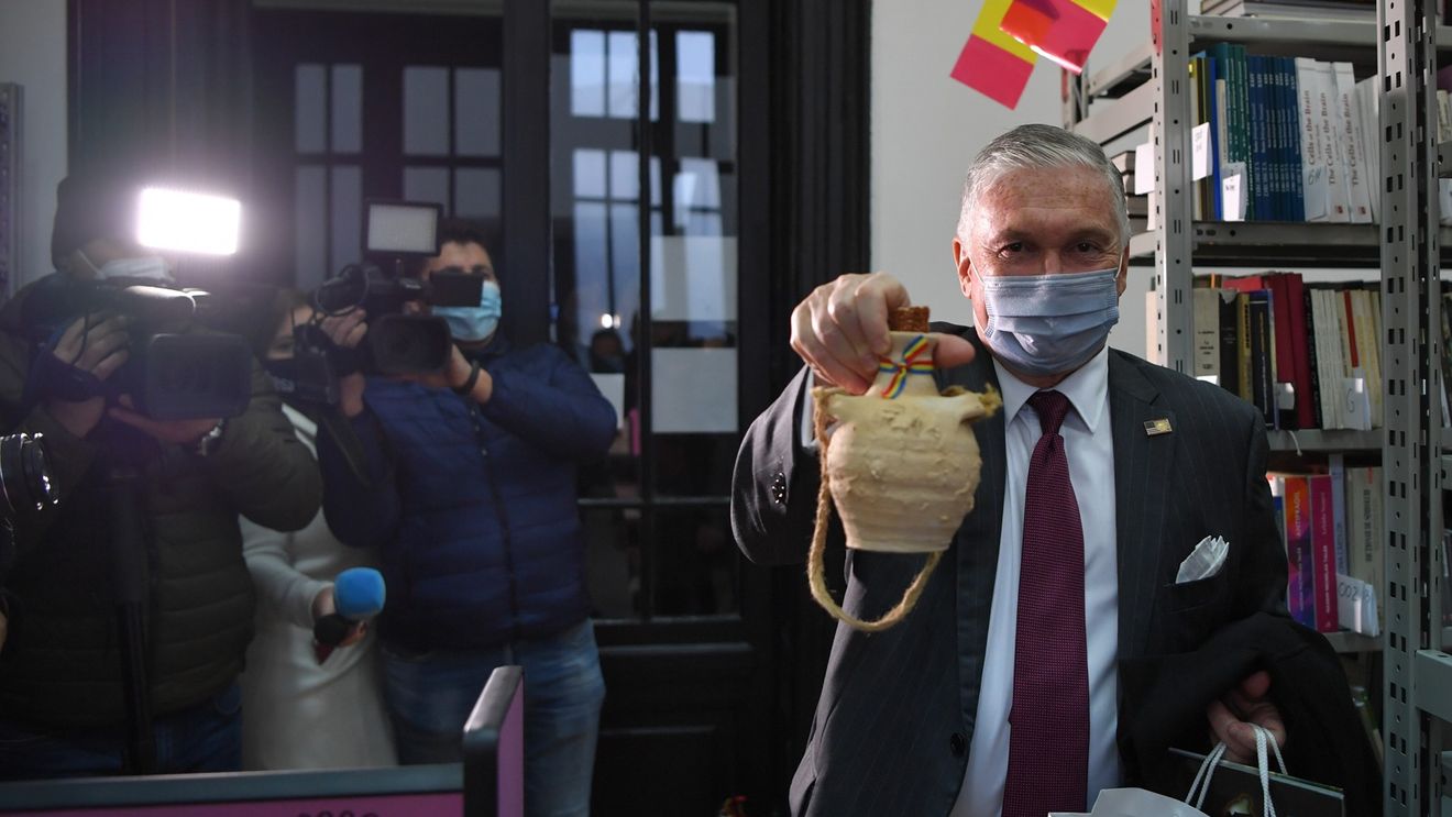 Adrian Zuckerman, fostul ambasador SUA în România din administraţia Trump, s-a întors în avocatură