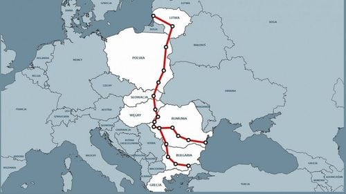 Ungaria anunţă că şi-a terminat partea din Via Carpatia / Coridorul rutier trece prin șapte țări, între care și România, și ar trebui să conecteze porturile din Marea Neagră, Egee și Baltică