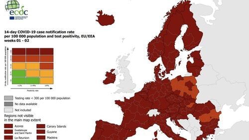 Jumătate din teritoriul României, în roșu închis pe harta COVID a Europei, cel mai ridicat nivel de îngrijorare privind situația epidemiologică