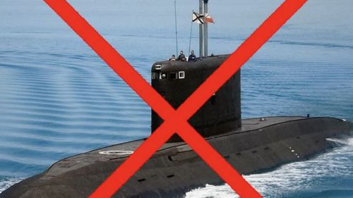 Ucraina susține că a scufundat un submarin rusesc în portul Sevastopol