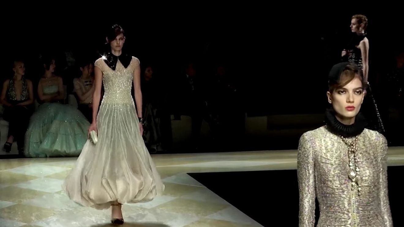 VIDEO Spectacol de modă la Veneţia pentru invitaţii celebri ai lui Giorgio Armani
