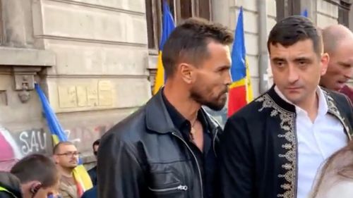 George Simion duce în derizoriu CSAT, organismul suprem de apărare a țării, după declasificarea documentelor care arată imixtiunea Rusiei în campania lui Georgescu: ”Nu au ce să facă Poliția, Procuratura Generală (...) Ce decizie? E un organ consultativ”