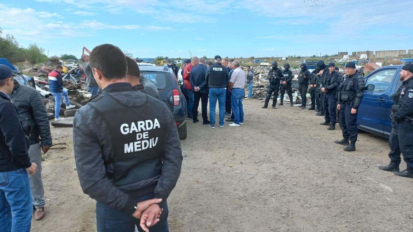 Percheziții în Lehliu Gară la mai multe persoane bănuite ca se ocupa cu gestionarea deșeurilor periculoase