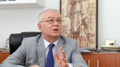 Candidatul la Primăria Buzău care a uitat numele partidului în care a intrat este fostul judecător Constantin Florescu. Acesta a condamnat jurnaliști la închisoare cu executare