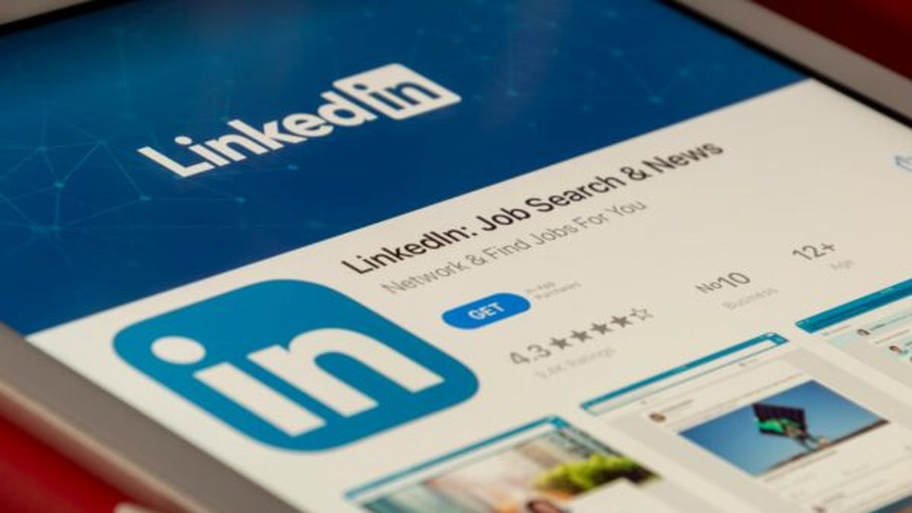 TikTok și LinkedIn, investigate în Irlanda pentru cum raportează conținutul ilegal