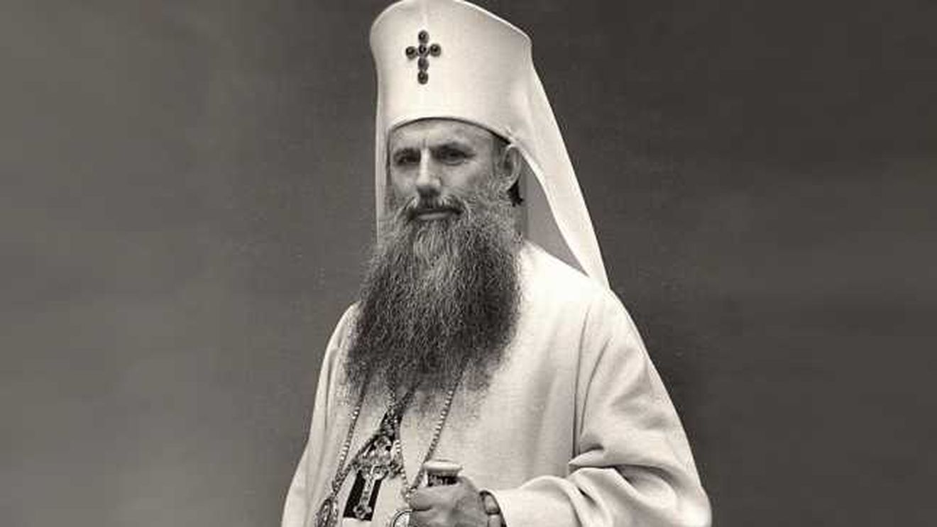 Adevărul: Biografia necenzurată a „Patriarhului Roşu“. Averea uriaşă, luxul şi amantele lui Justinian Marina