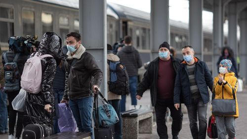 Bode: Peste 74.700 de cetăţeni ucraineni au intrat în România, până luni, la ora 11.00, iar peste 34.000 se mai află în ţara noastră. Peste 700 dintre ei au cerut azil