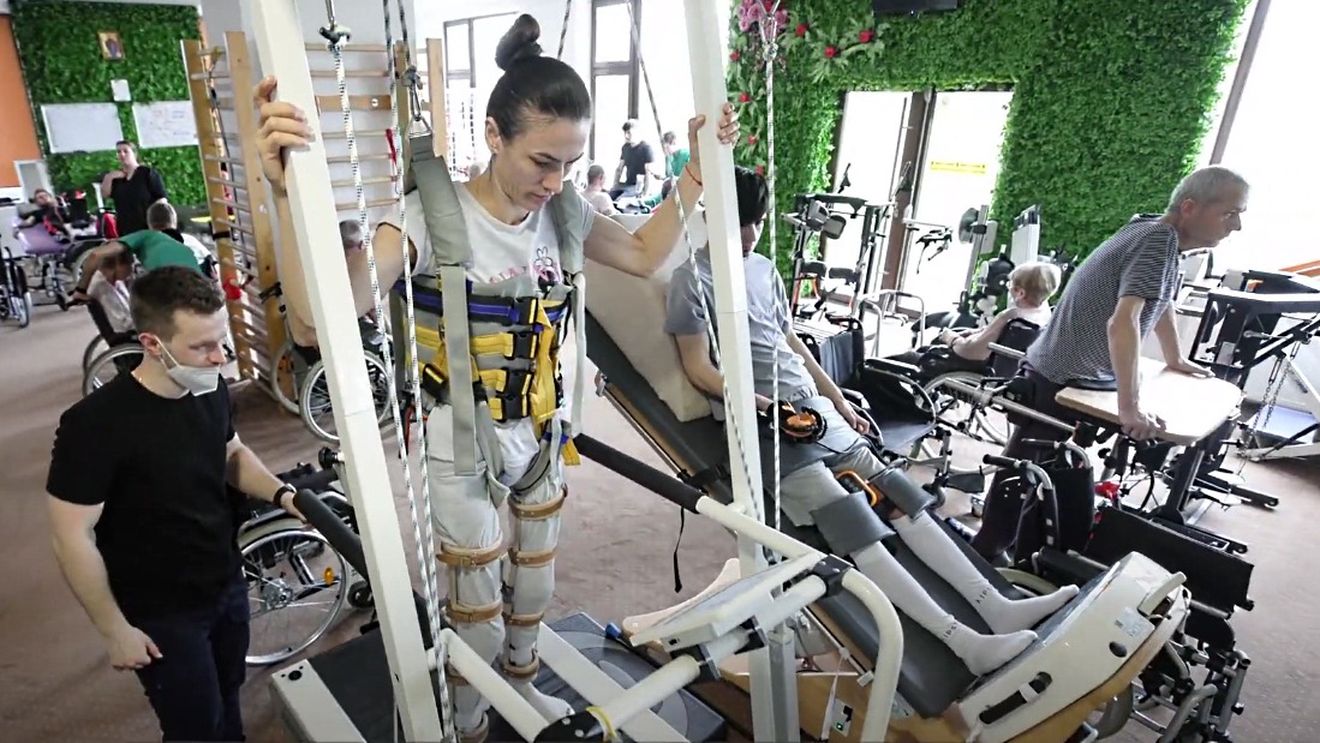 MIPE semnează 15 contracte în valoare de 742 milioane lei, pentru centre de recuperare medicală din toată țara